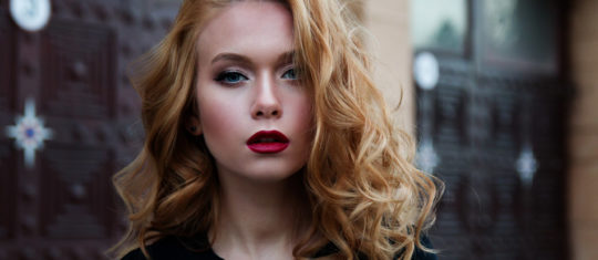 Permanent magnetic hair