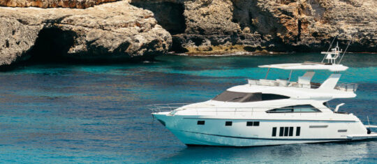 yacht